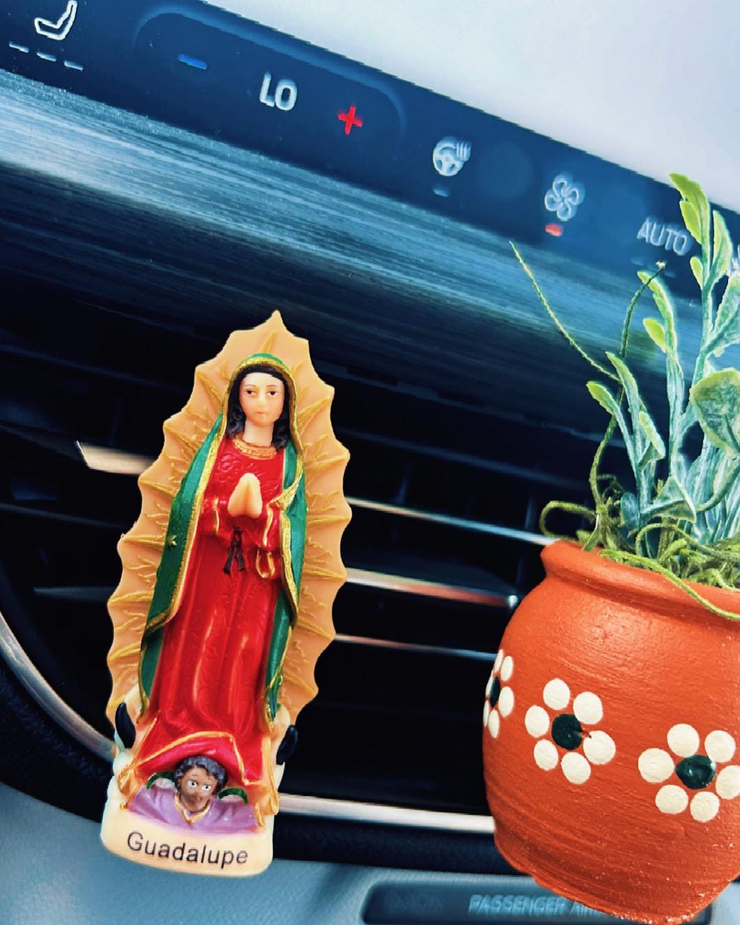 Virgen de Guadalupe Car Vent Clip