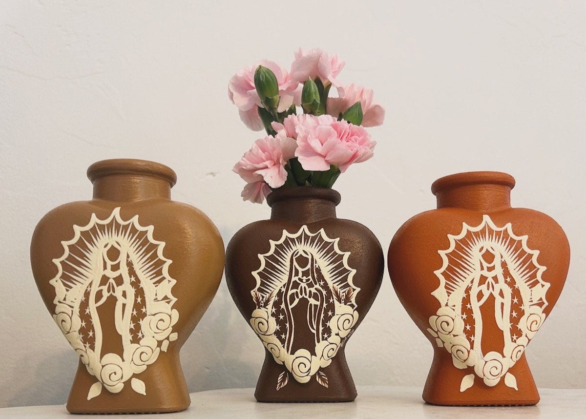 Los Neutrales VM heart vase set