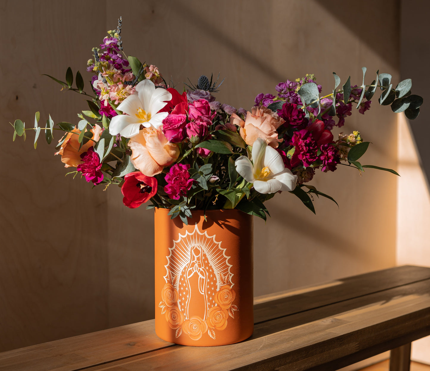 Madre Santa Vase